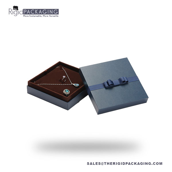 Custom-Rigid-Necklace-Packaging-03