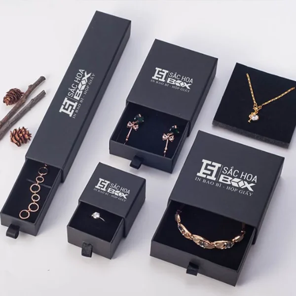Luxury rigid necklace box for elegant jewelry packaging.